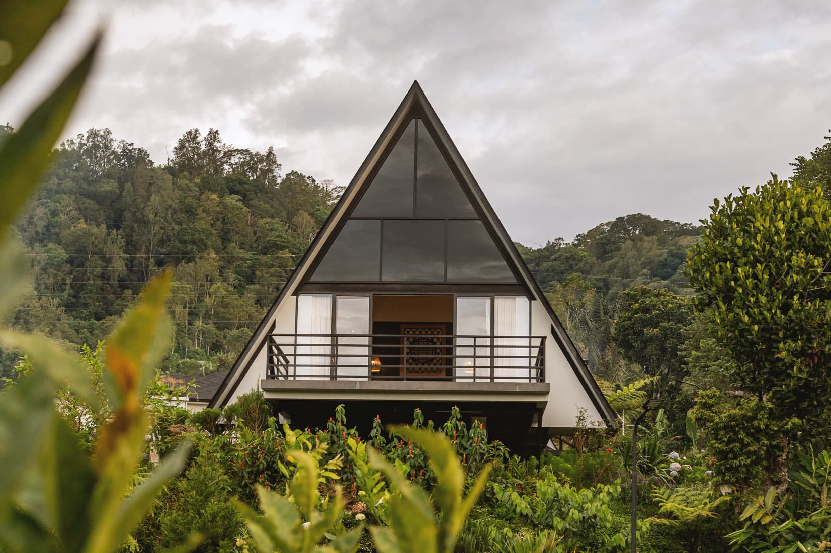 Villa detail, Buyan Lakeside